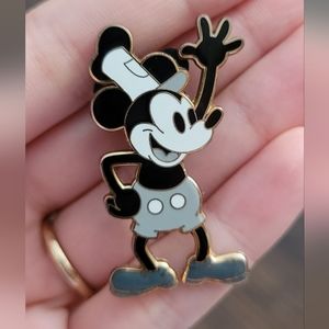 Old Mickey Mouse Pin